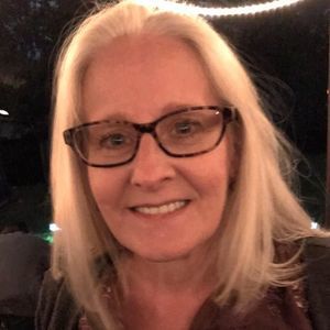 Meet your Posher, Regina